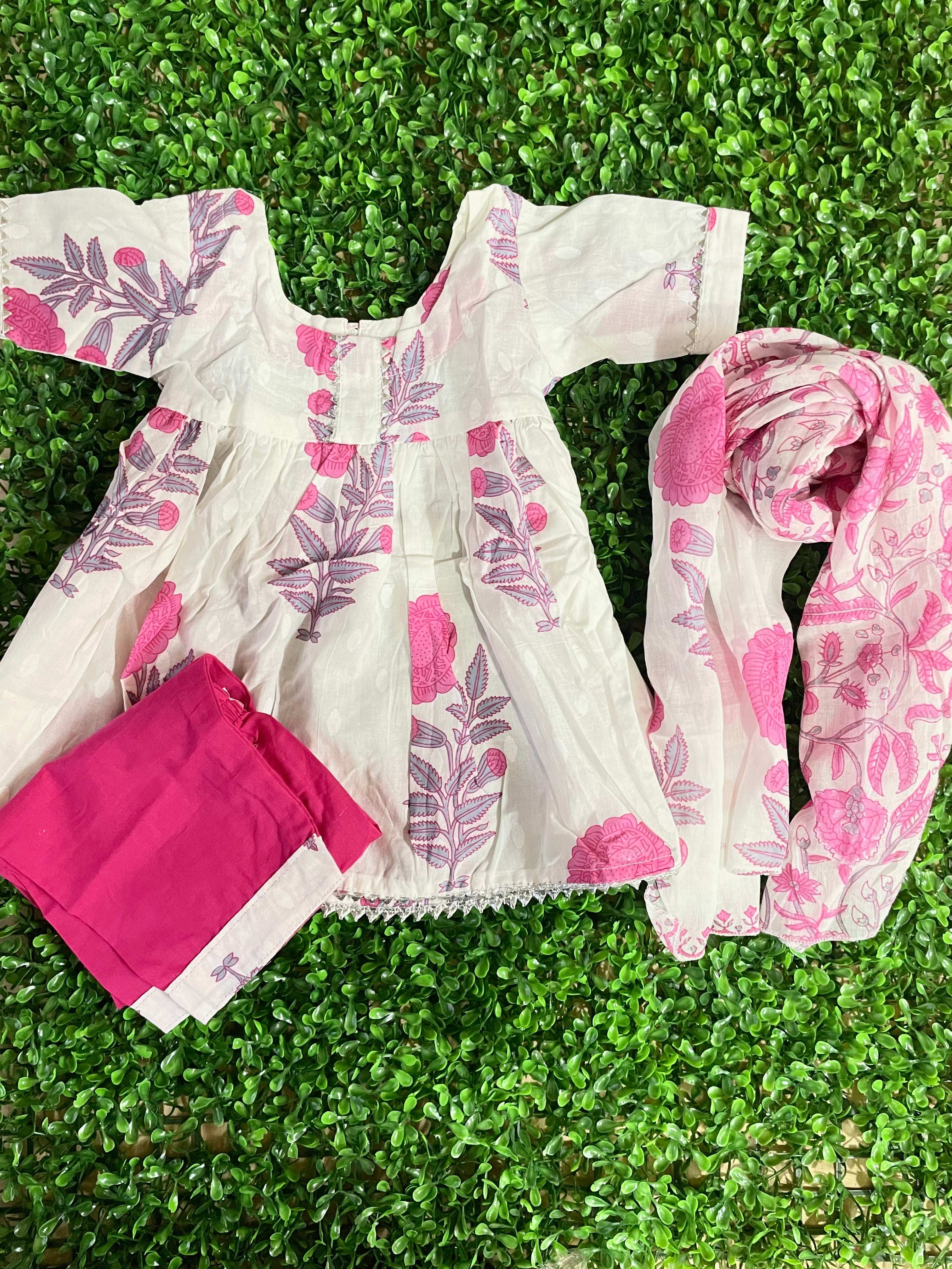 Posies Pant Set with Dupatta